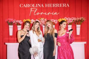 De izquierda a derecha: Marcela Kloosterboer, Candela Ruggeri, Guillermina Valdés y Eugenia "China" Suárez.