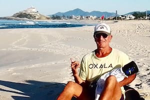 Con 63 años recorre el mundo, comparte su paraíso argentino y un secreto para cumplir sueños