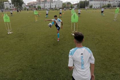De la “Copa Academia - Diego Milito”, un torneo que se reproduce en el Sur del conurbano, Racing continúa el rastrillaje por las provincias y los equipos de ascenso