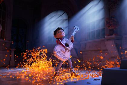 De la mano del director Lee Unkrich la factoría Pixar recupera su esplendor