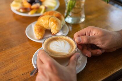 De la noche a la mañana, la esquina de Uriarte y Nicaragua espera con opciones ricas en Elebar