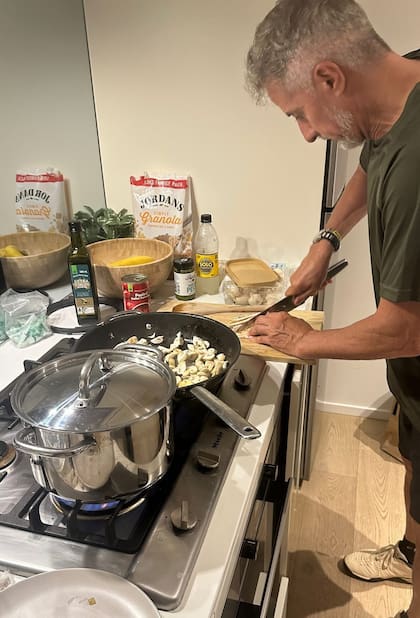 De la Peña y su otra pasión: la cocina. La disfrutan en su casa o en los viajes