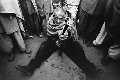De la serie de fotos publicadas en libro de pequeño formato de ARGRA
