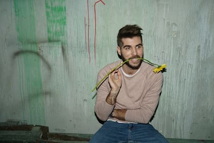 De las redes sociales al teatro, Juampi González no decepciona