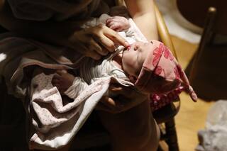 Nosotras y el primer rayo de sol: reflexiones insomnes de los 31 días como mamá