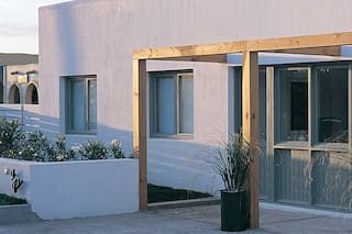 En José Ignacio. Una casa con estructura de caserío y un oasis en el centro
