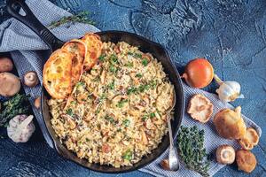 De los platos más reconfortantes y variados de la cocina italiana, el risotto se ofrece en muchos restaurantes del país. Aquí, nuestro top 10.