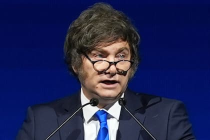 De Pablo dijo que tras las elecciones de octubre el Gobierno dejó de tomar decisiones "contra las cuerdas"