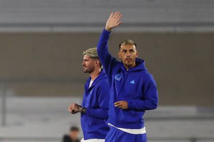 De Paul, Paredes, y el rito de los caramelos previo a cada encuentro de la selección