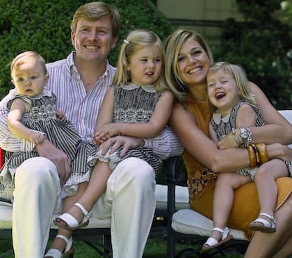 De pequeña la princesa Alexia vestía igual que sus hermanas, y a medida que creció fue encontrando su propio estilo (Foto: Instagram @queen.maxima)