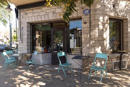 De Simone Ramos Generales, café en Florida, Vicente López