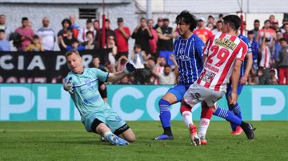 De una jugada de lateral llegó el 1-0 de Bruno Sepúlveda para Barracas Central ante Godoy Cruz
