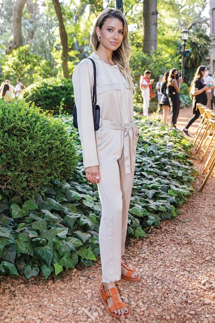 De visita en Buenos Aires (vive en Miami con su marido, Tomás Eurnekian), Angie Landaburu aprovechó para conocer lo nuevo de Prüne.