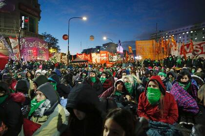 Debate por el aborto, la vigilia en los alrededores del Congreso