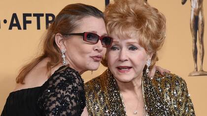 Debbie Reynolds falleció un día después que su hija