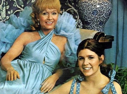 Debbie Reynolds murió un día después de la muerte de su hija, Carrie Fisher