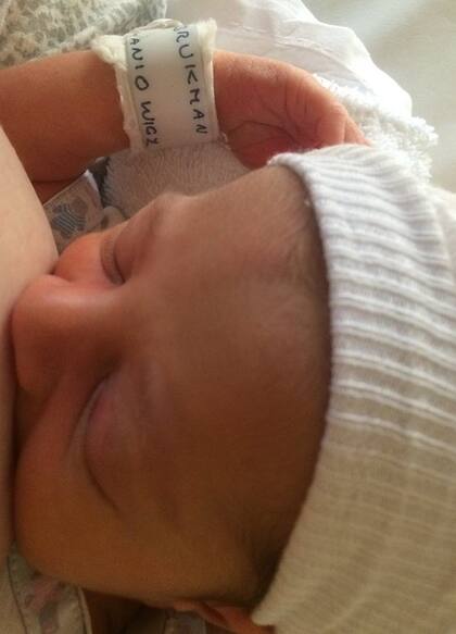 Debbie y su hija Julieta. 21 meses de lactancia #YoDoyLaTeta