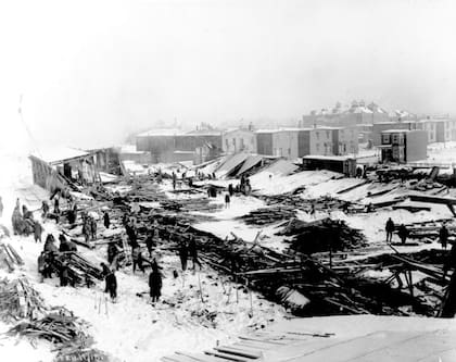 Debido a la explosión se provocó un tsunami con olas de casi 18 metros que arrasaron con la zona norte de Halifax
