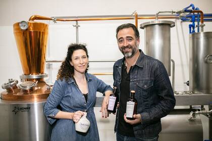 Déborah Sabsay y Pablo Apodaca, de Kalmar