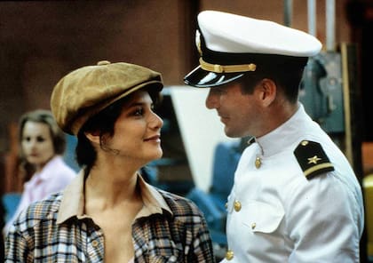 Debra Winger calificó a Richard Gere como "un muro de ladrillos" en el set de Reto al destino