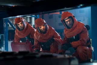 Una serie hecha con restos de una reconocida película de Tarkovski y The X Files