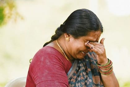 Decenas de familias en la India perdieron un ser querido debido a que no soportaron las presiones a las que sus prestamistas los sometieron