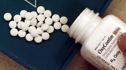 Decenas de miles de personas sufren cada año sobredosis por opioides en EE.UU.