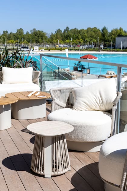 Deck Fusion en lapacho: belleza y resistencia en los exteriores.