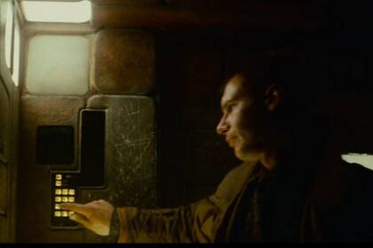 Deckard también usaba asistentes virtuales