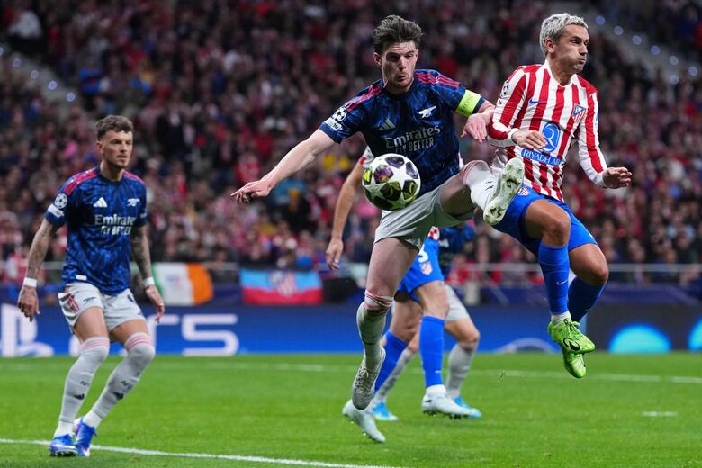¡Golpe de líder! Julián Álvarez arrastra al Atlético con dolor y récord en la Champions
