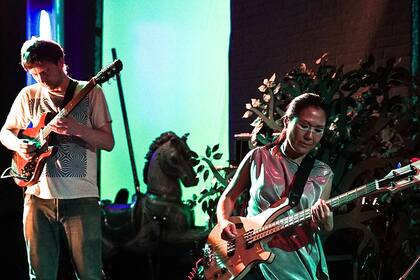 Deerhoof en el Colón