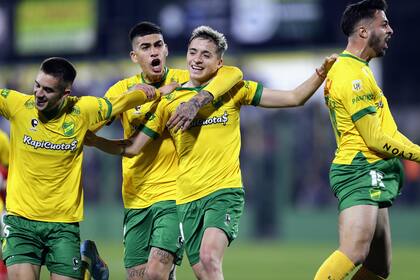 Defensa y Justicia no era ninguna maravilla en la Liga Profesional, pero ante este Independiente todo es más fácil.