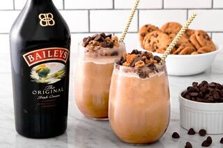 5 recetas simples y deliciosas para preparar cócteles en casa