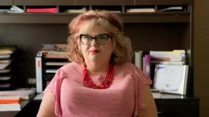 Deirdre Holden recibió amenazas de votantes descontentos tras los comicios de 2020.