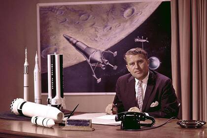 Una carrera singular: del Tercer Reich a director del centro con la misión de desarrollar los vehículos de lanzamiento Saturno para el programa Apolo en EE.UU