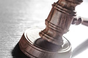 Se suman los casos en los que la Justicia ordena cobrar cuotas alimentarias en la factura de luz