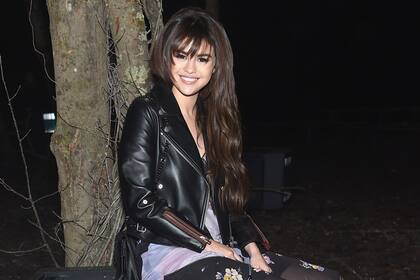 Dejó atrás su corte bobo y sumó extensiones para darle más longitud y volumen a su cabellera