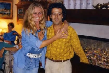 Del álbum de Chico Bouchikhi, una foto junto a su querida amiga Brigitte Bardot
