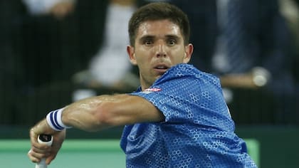 Delbonis, en acción frente a Karlovic