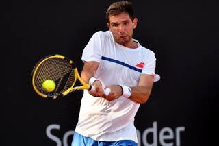 Delbonis quedó eliminado en Río de Janeiro y se sumó a Pella, Londero y Mayer