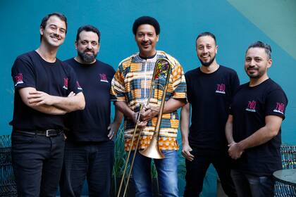 Delfeayo Marsalis y el Tango Jazz Quartet, que lo acompañará en su debut porteño