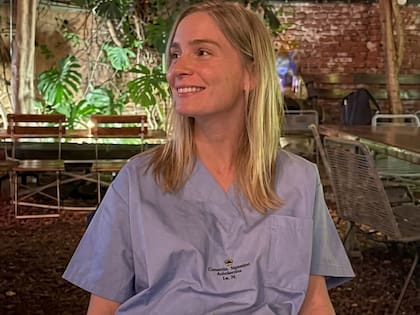 Delfina "Fini" Lanusse tiene 29 años y fue apartada de su cargo en el Hospital Italiano