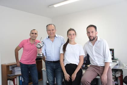 Delfina integraba una familia con tradición en el rubro seguros