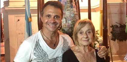 Delincuentes ingresaron al domicilio de la madre de Sergio Lapegüe