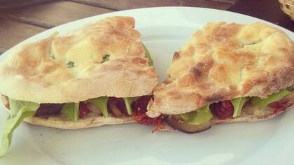 Delivery de pizza: Cala Pizza. Foto: Facebook Cala Pizza