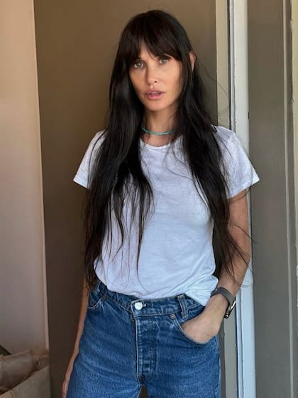 Demi Moore reconoció que volvió al flequillo después de casi dos décadas (Foto: Instagram/@demimoore)