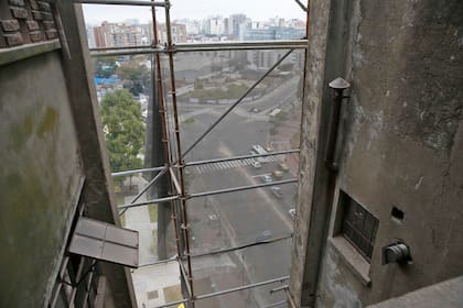 Demolición del edificio Marconetti