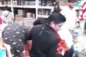 Dengue: así se llevan en poco minutos packs de repelente de un supermercado