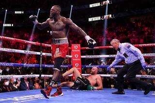 La gran paradoja: logró 41 KO en 42 victorias entre los pesados, pero su imagen parece olvidada