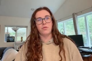 Departamento de Licencias de Washington se disculpa por voz de IA en “español” tras video viral